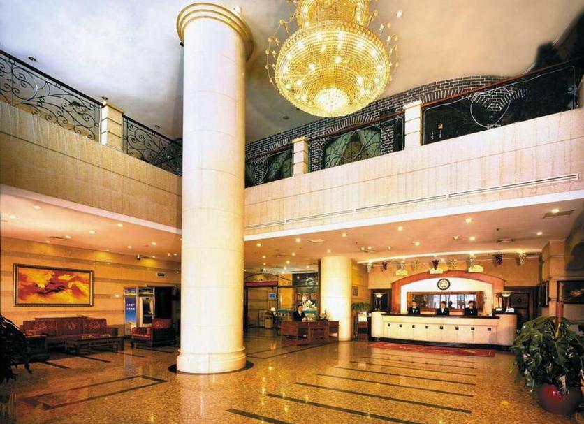 Hall Foto