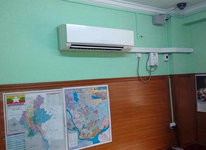 Comodidade do quarto Foto