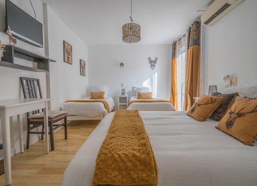 Quarto Foto