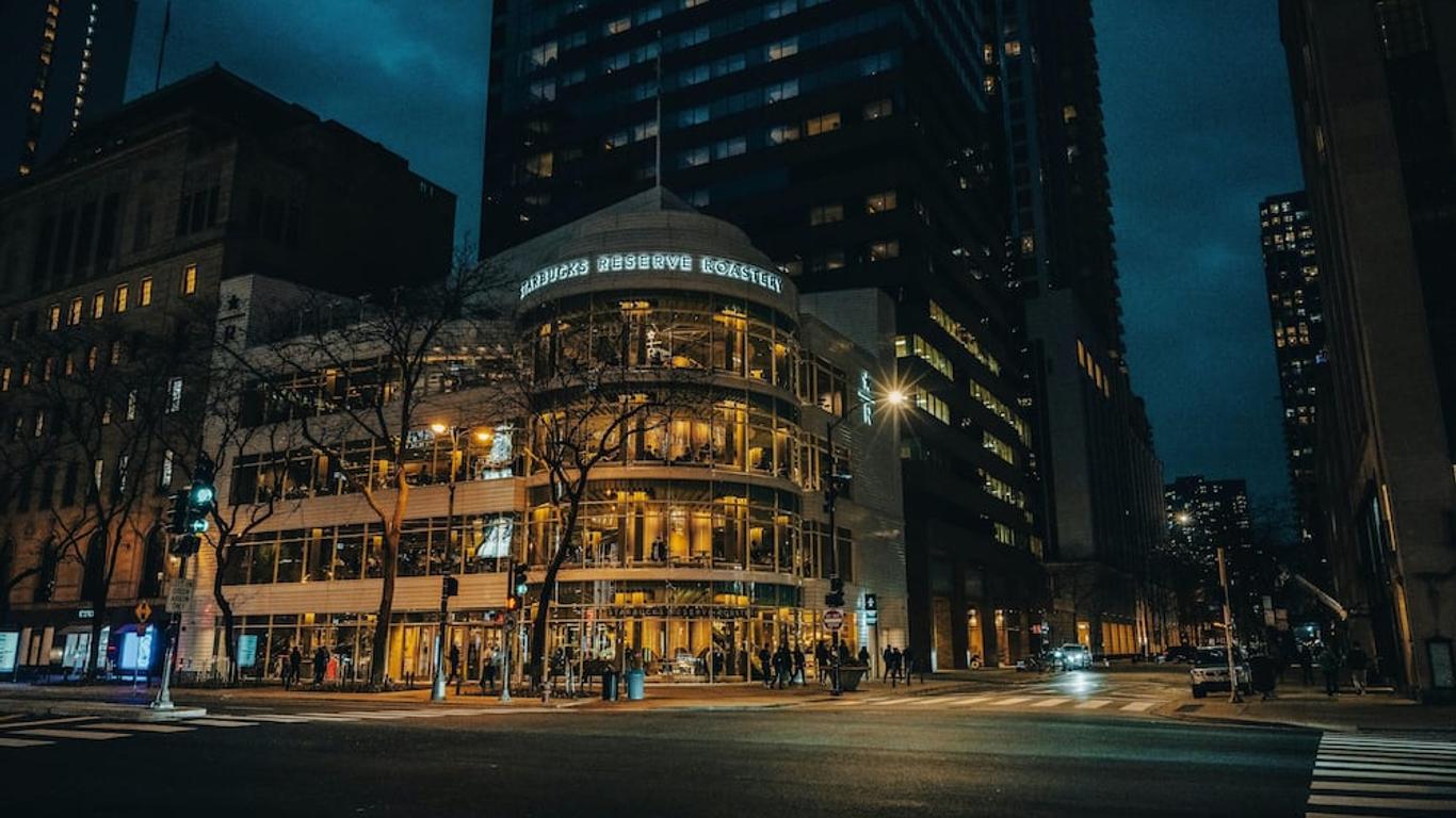 The Chicago Hotel Collection - Magnificent Mile