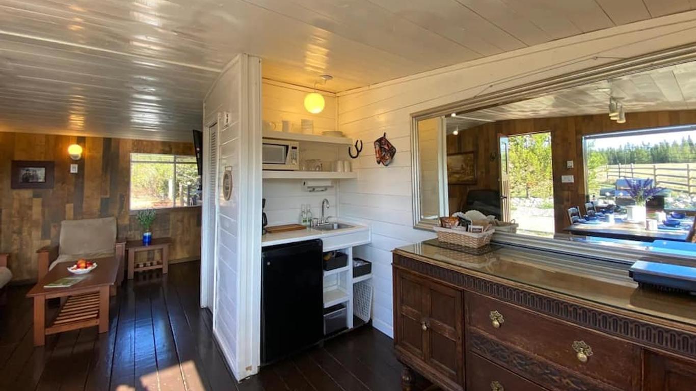 Woodhouse Cottages And Ranch
