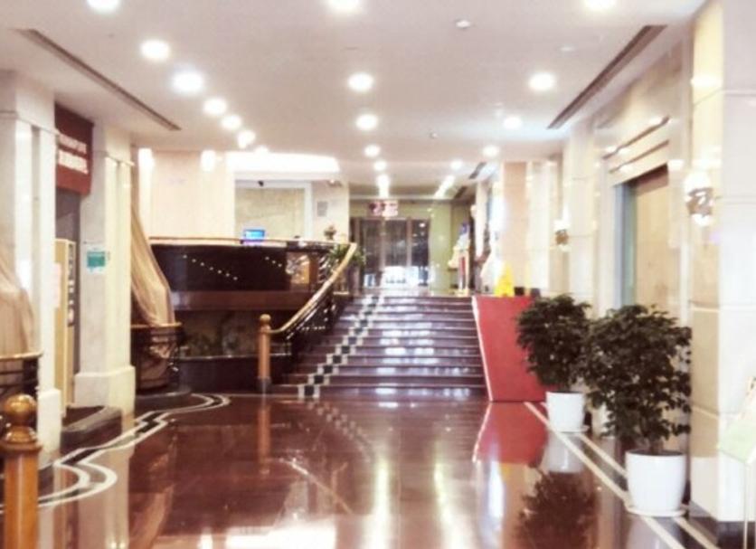 Hall Foto