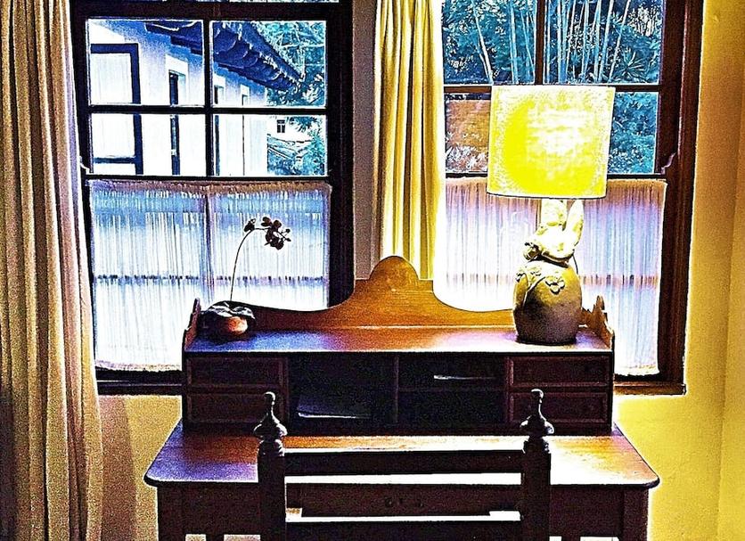 Comodidade do quarto Foto