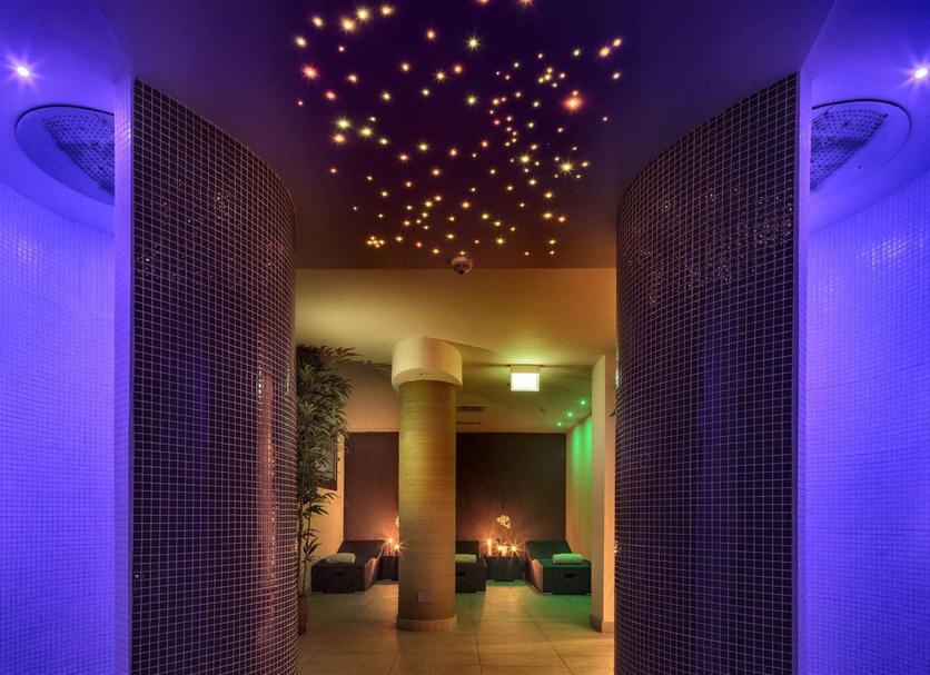 SPA Foto