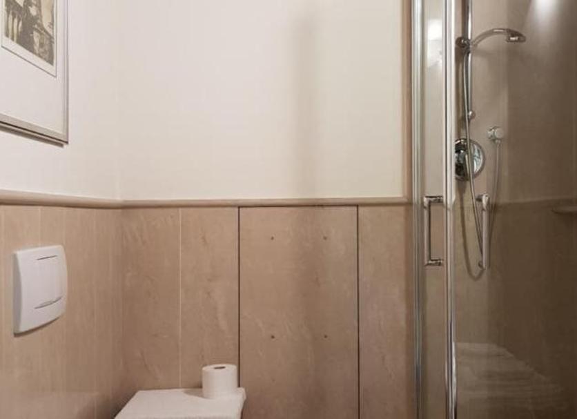 Comodidade do quarto Foto