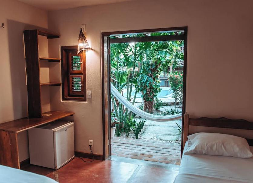 Comodidade do quarto Foto