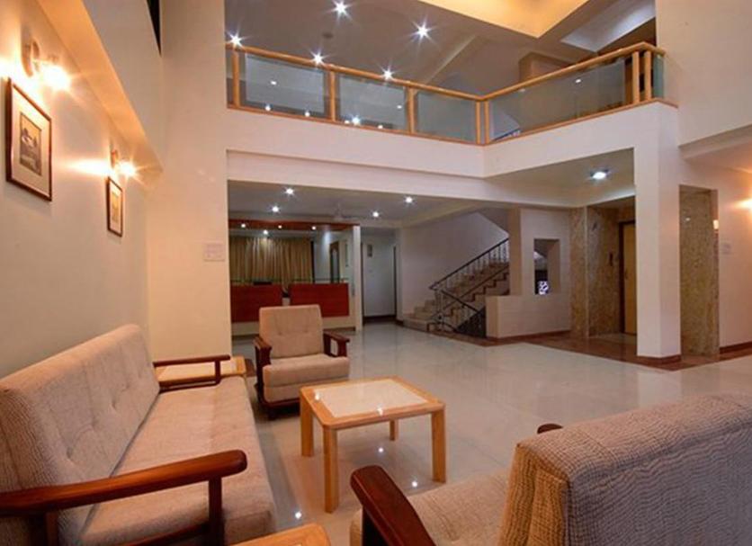 Hall Foto