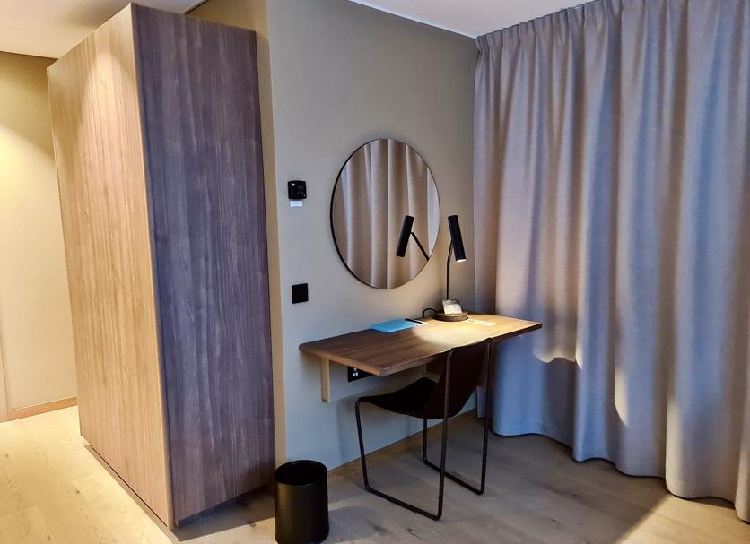 Comodidade do quarto Foto