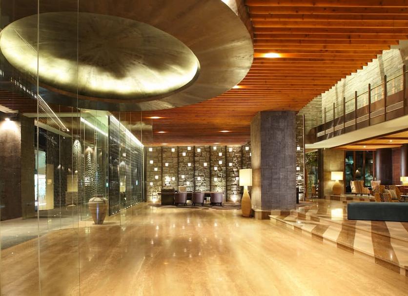 Hall Foto