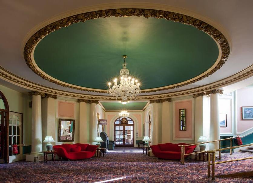 Hall Foto