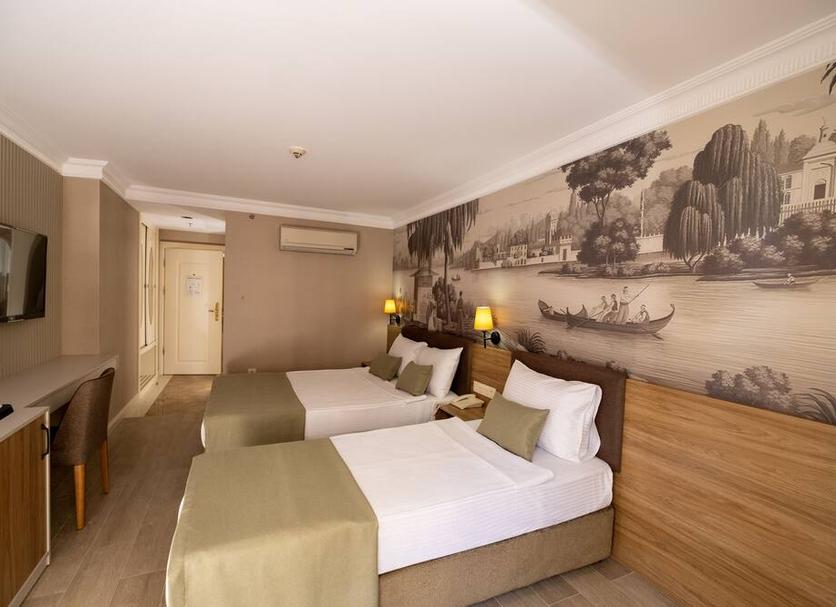 Quarto Foto