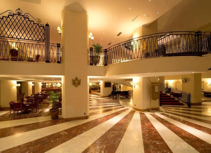 Hall Foto