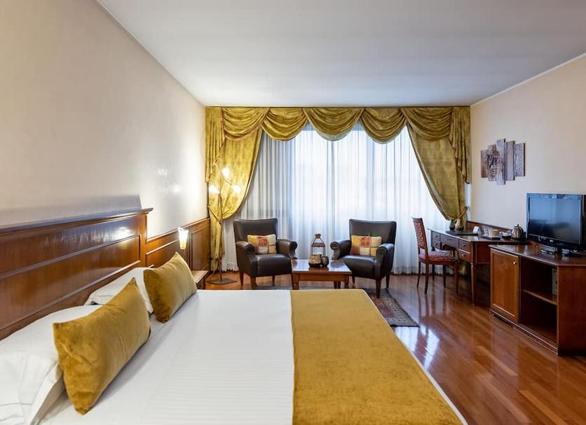 Quarto Foto