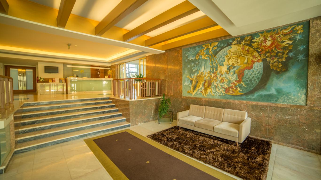 Hotel João Paulo II