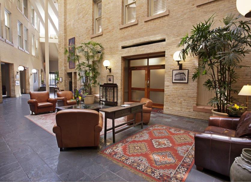 Hall Foto