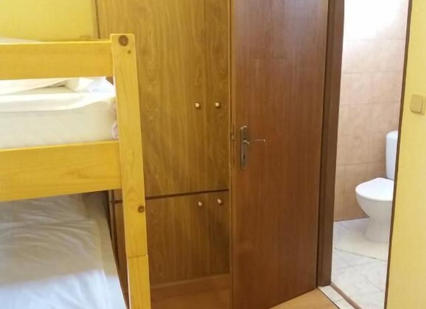 Comodidade do quarto Foto