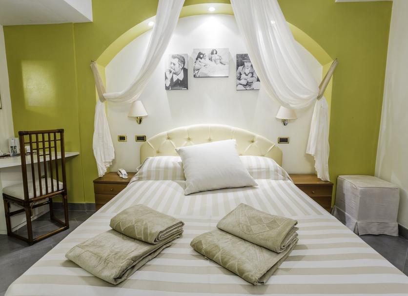 Quarto Foto