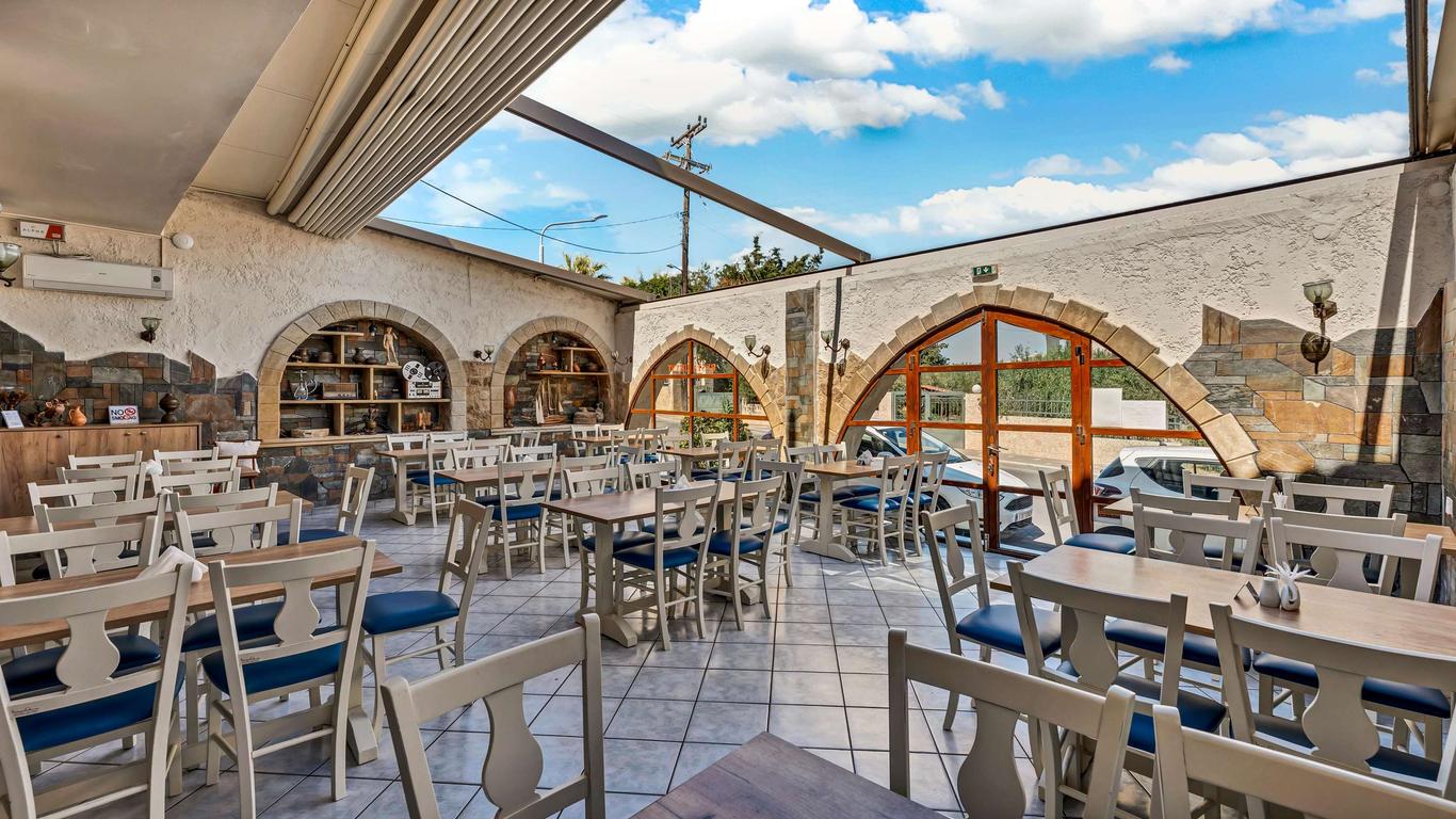 Erato Hotel