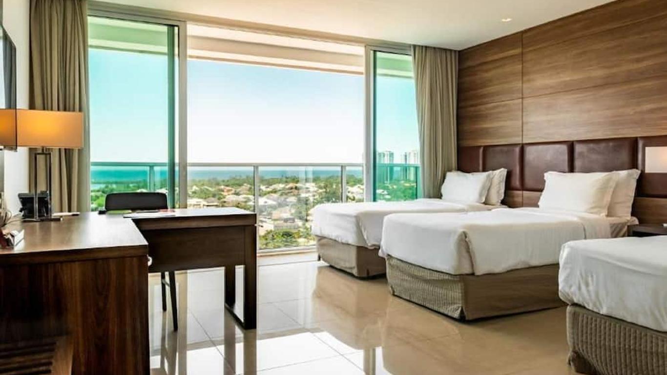 Americas Barra Hotel