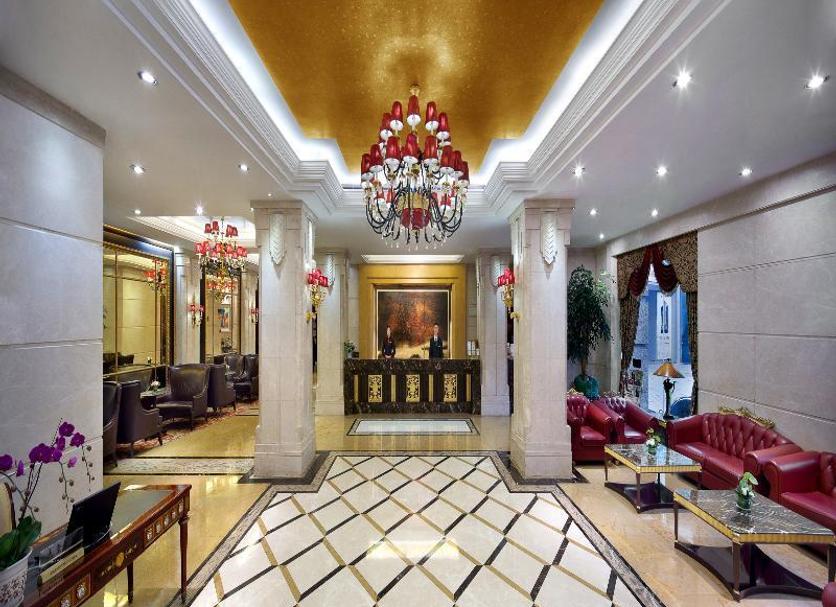 Hall Foto