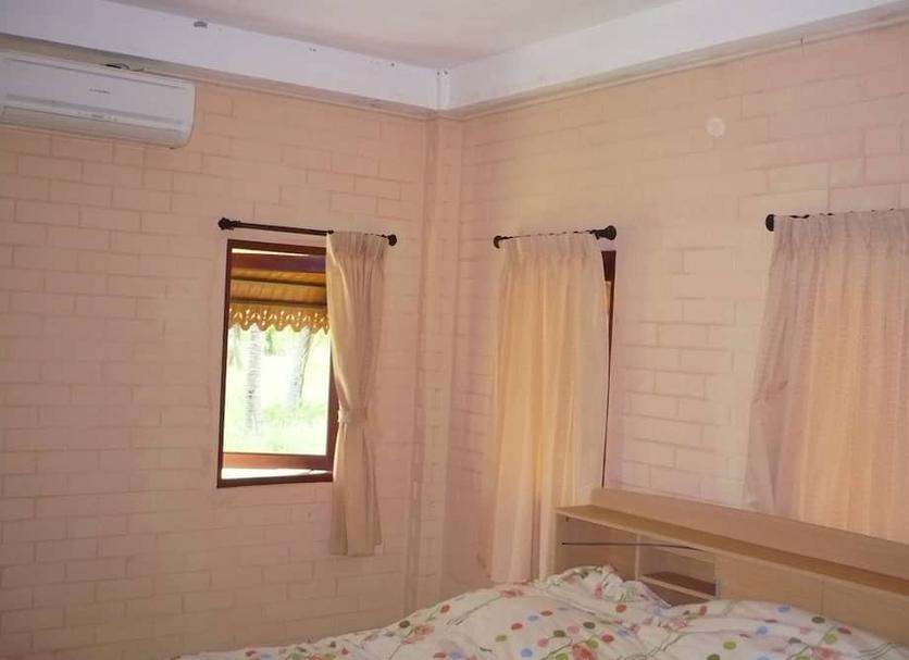 Comodidade do quarto Foto