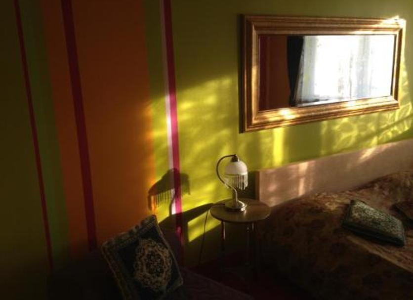 Comodidade do quarto Foto