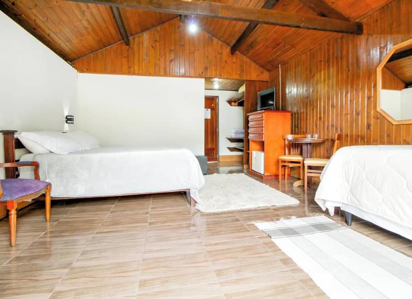 Quarto Foto