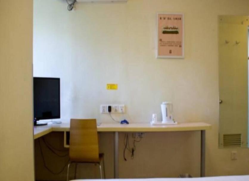 Comodidade do quarto Foto