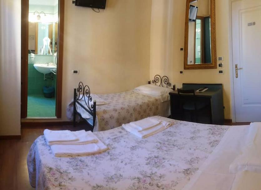 Quarto Foto
