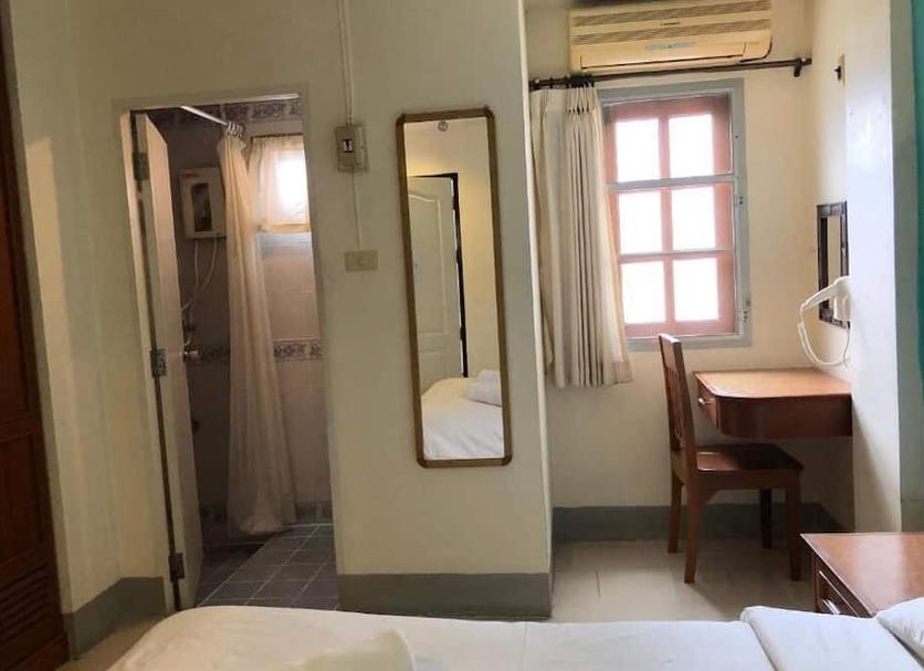 Comodidade do quarto Foto