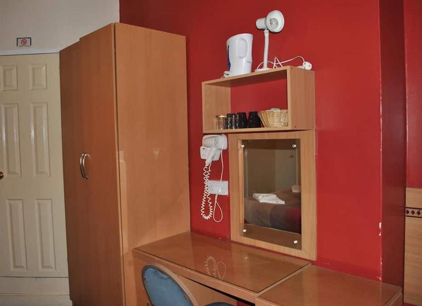 Comodidade do quarto Foto