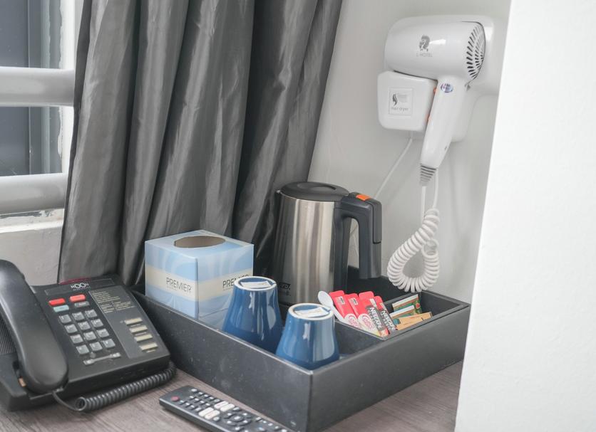 Comodidade do quarto Foto