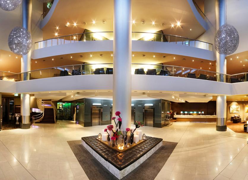 Hall Foto