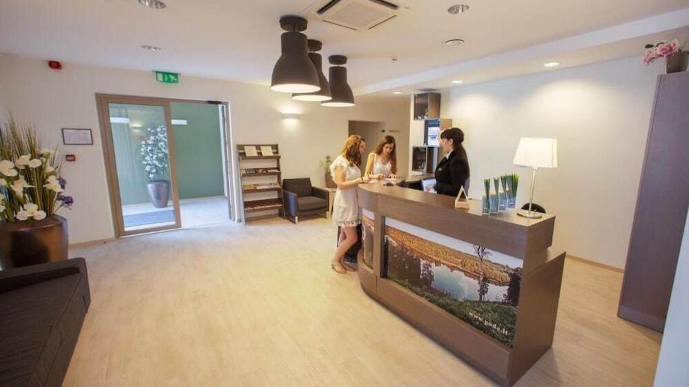Goda Hotel & Spa