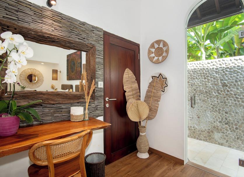 Comodidade do quarto Foto