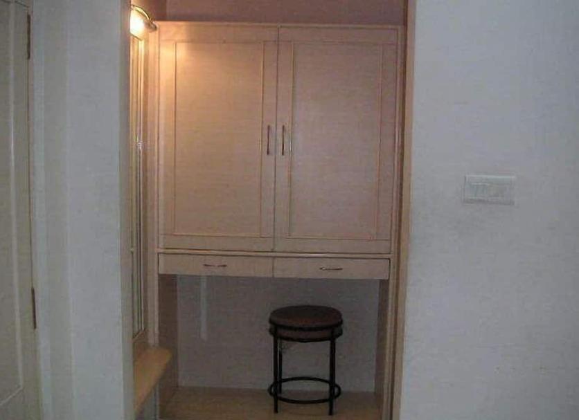 Comodidade do quarto Foto