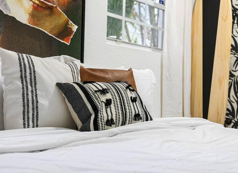 Comodidade do quarto Foto