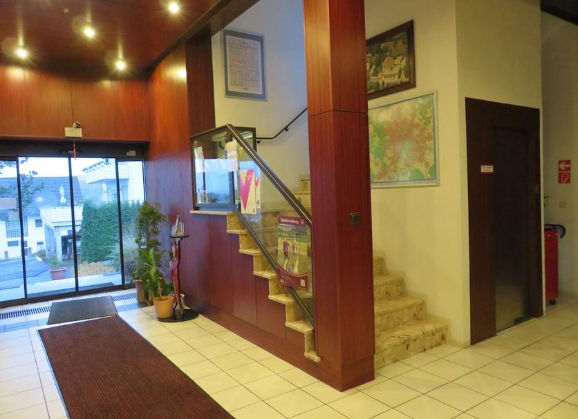 Hall Foto