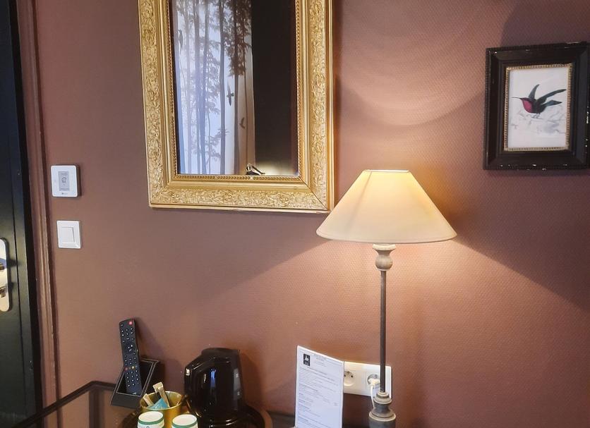 Comodidade do quarto Foto