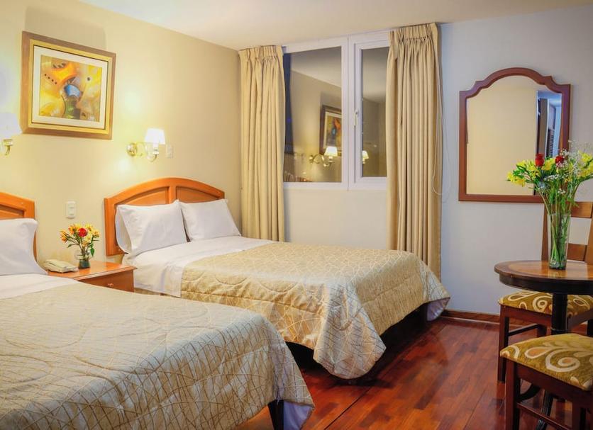 Quarto Foto