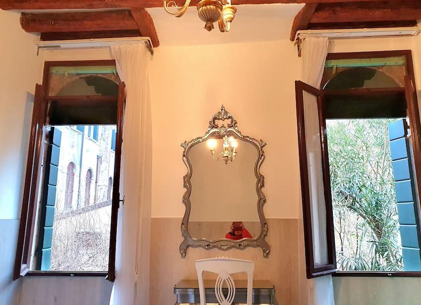 Comodidade do quarto Foto