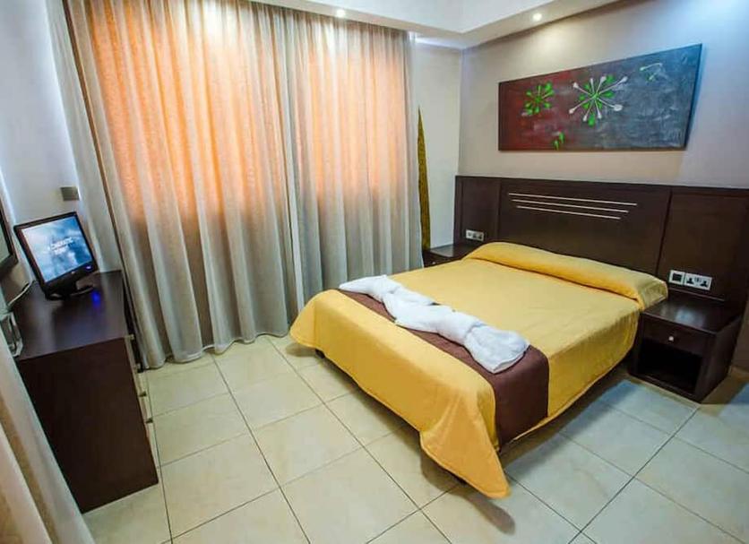 Quarto Foto