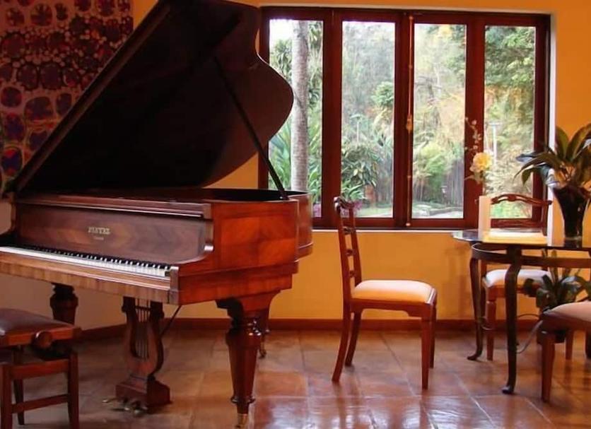 Comodidade do quarto Foto