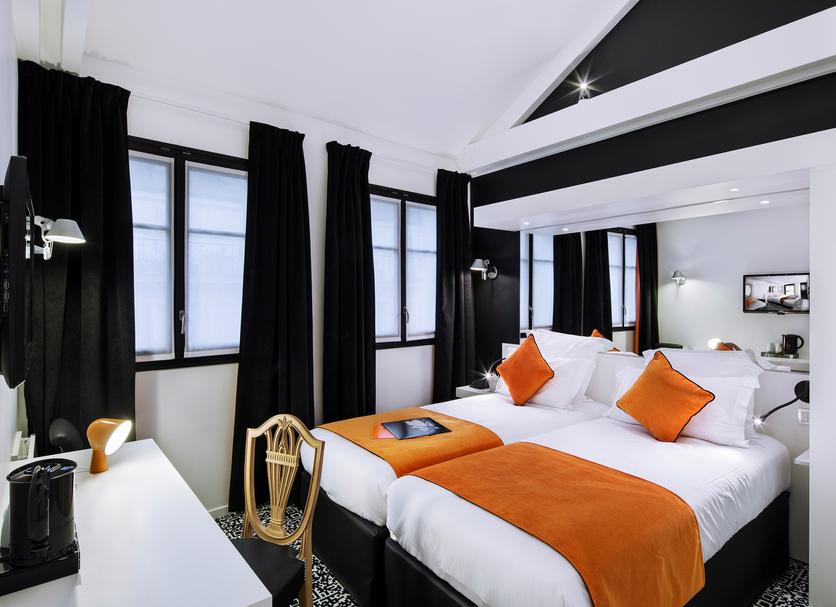 Quarto Foto