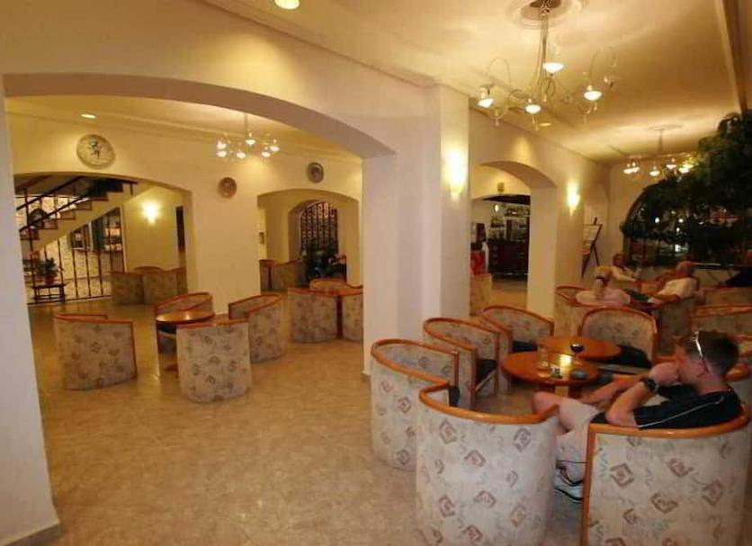 Hall Foto
