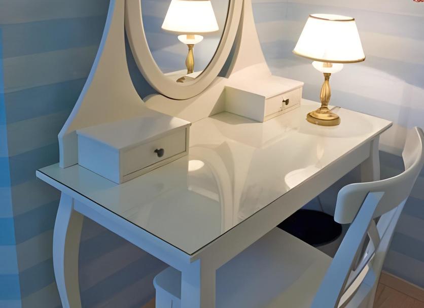 Comodidade do quarto Foto