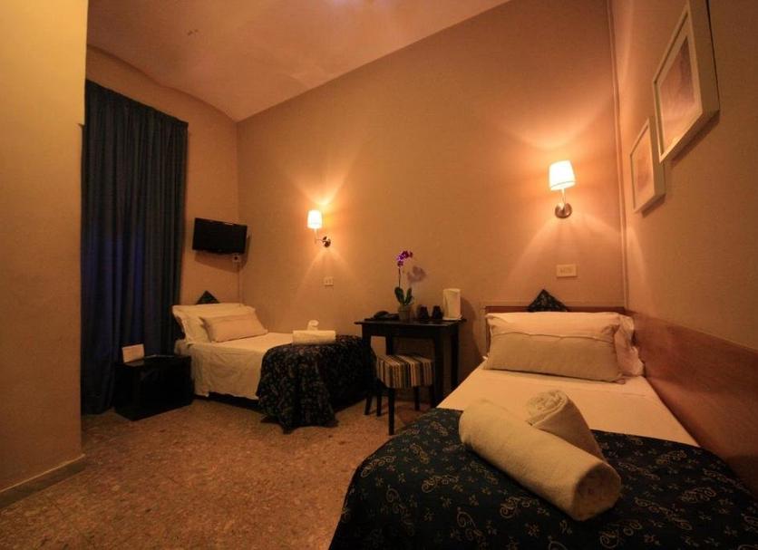 Quarto Foto
