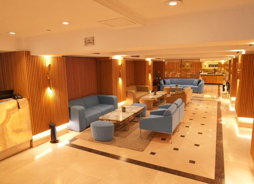 Hall Foto