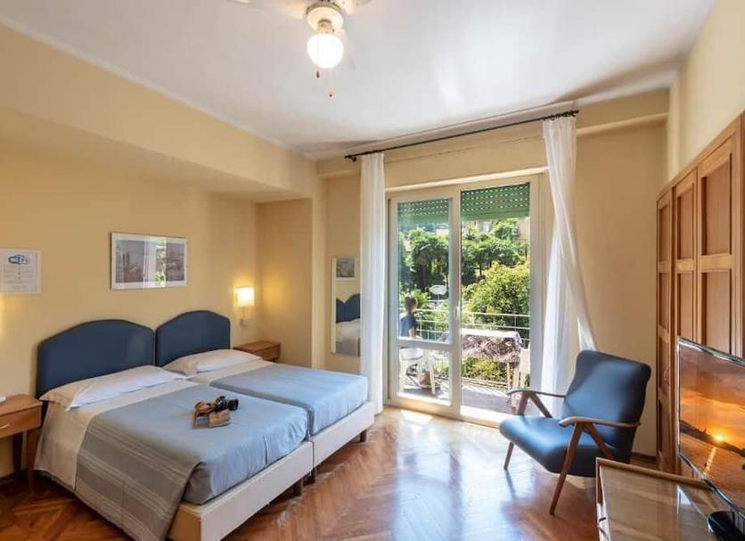Quarto Foto