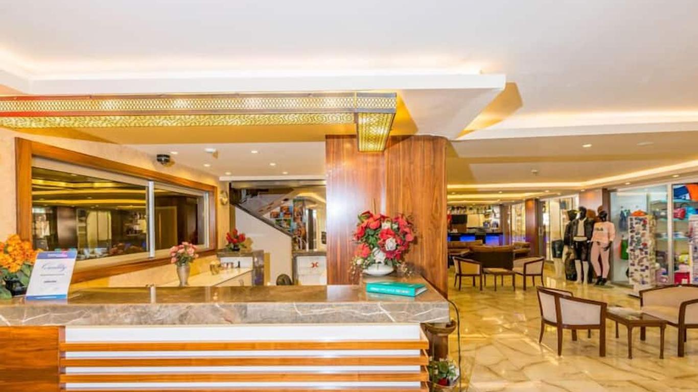 Lavinia Apart & Hotel